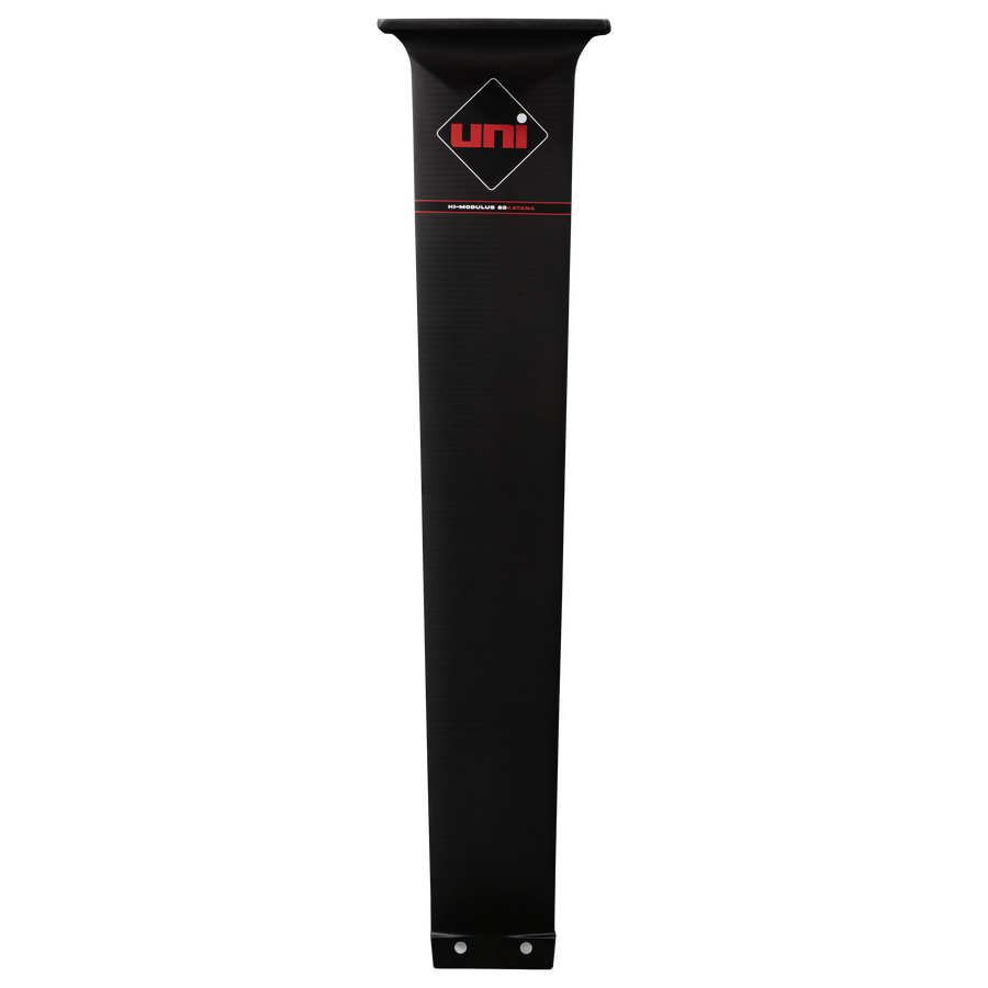 High Modulus Katana 830 Carbon Mast with cover
