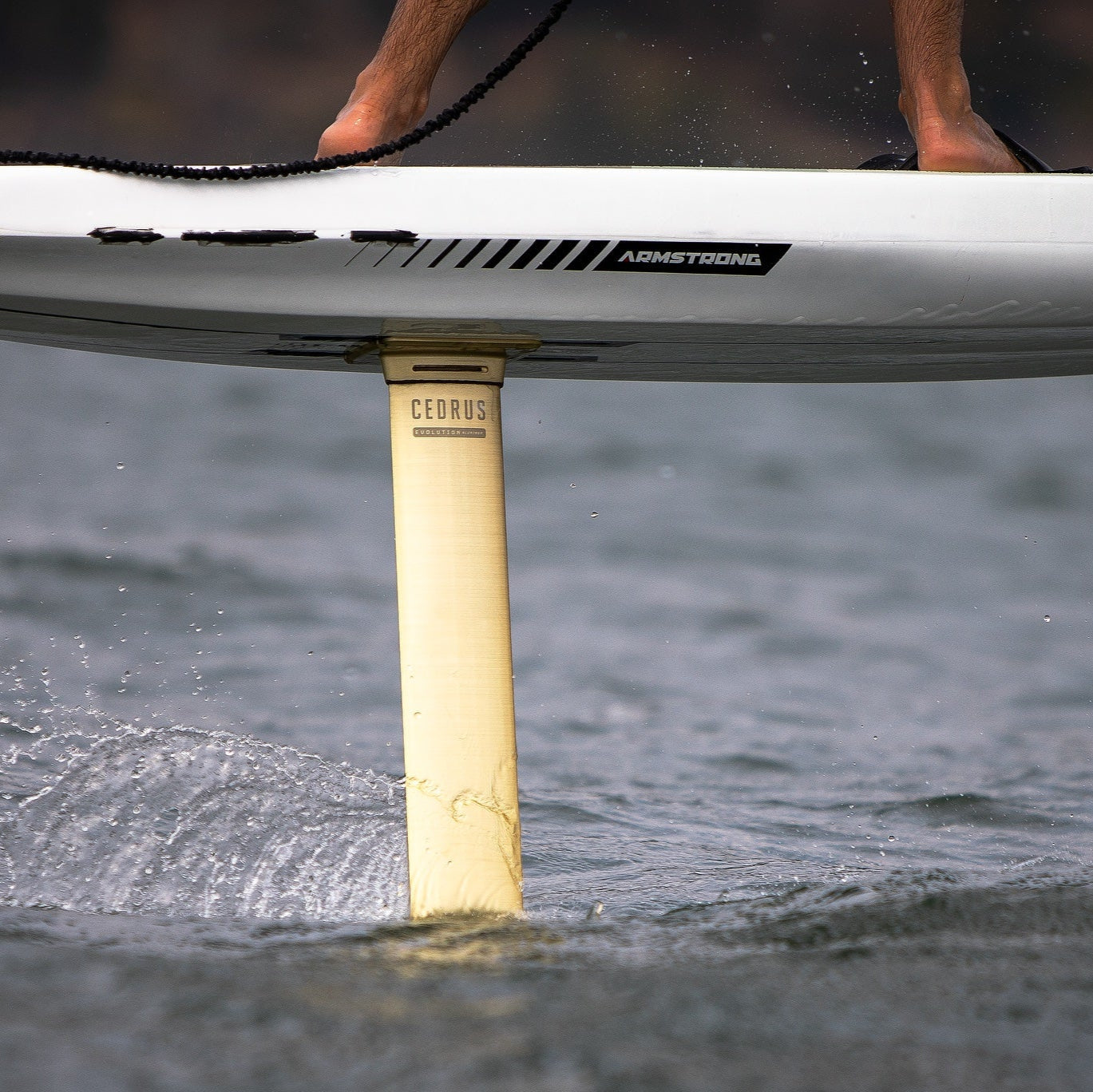 Evolution Aluminum Mast – Unifoil Hydrofoils